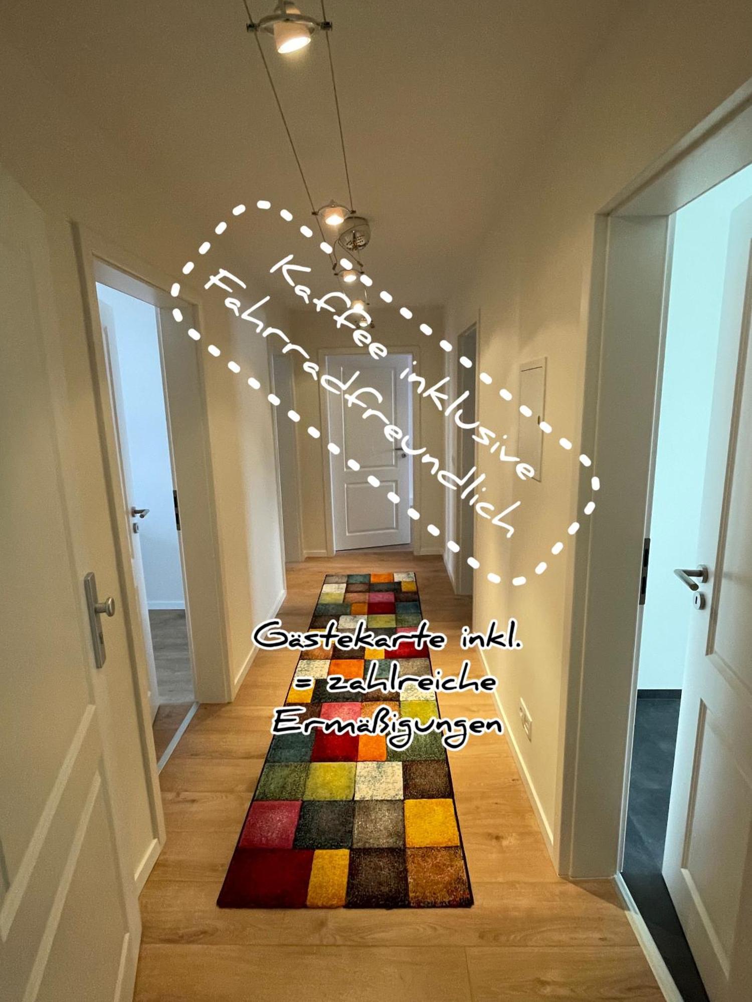 Schoene Neue 4 Zimmer Wohnung Mit Sued-Balkon Bis 8 Personen Naumburg  Exterior photo